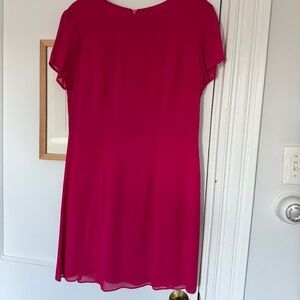 VINTAGE Women's Coldwater Creek Short-Sleeve Dress - Hot Pink - Size 6